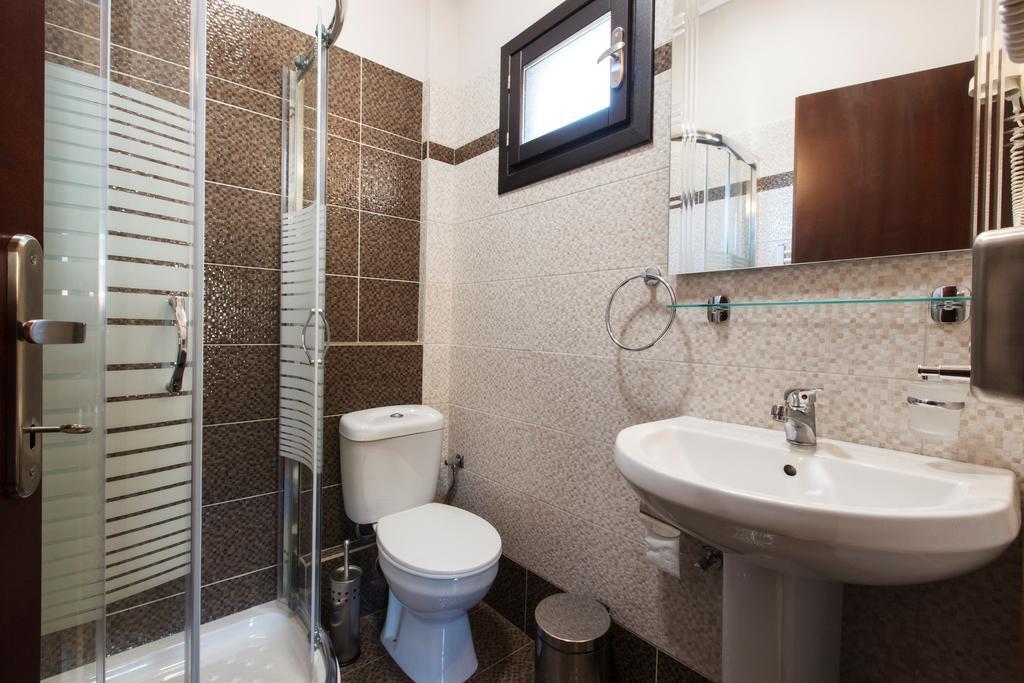 Greco Hotel Koropi Luaran gambar